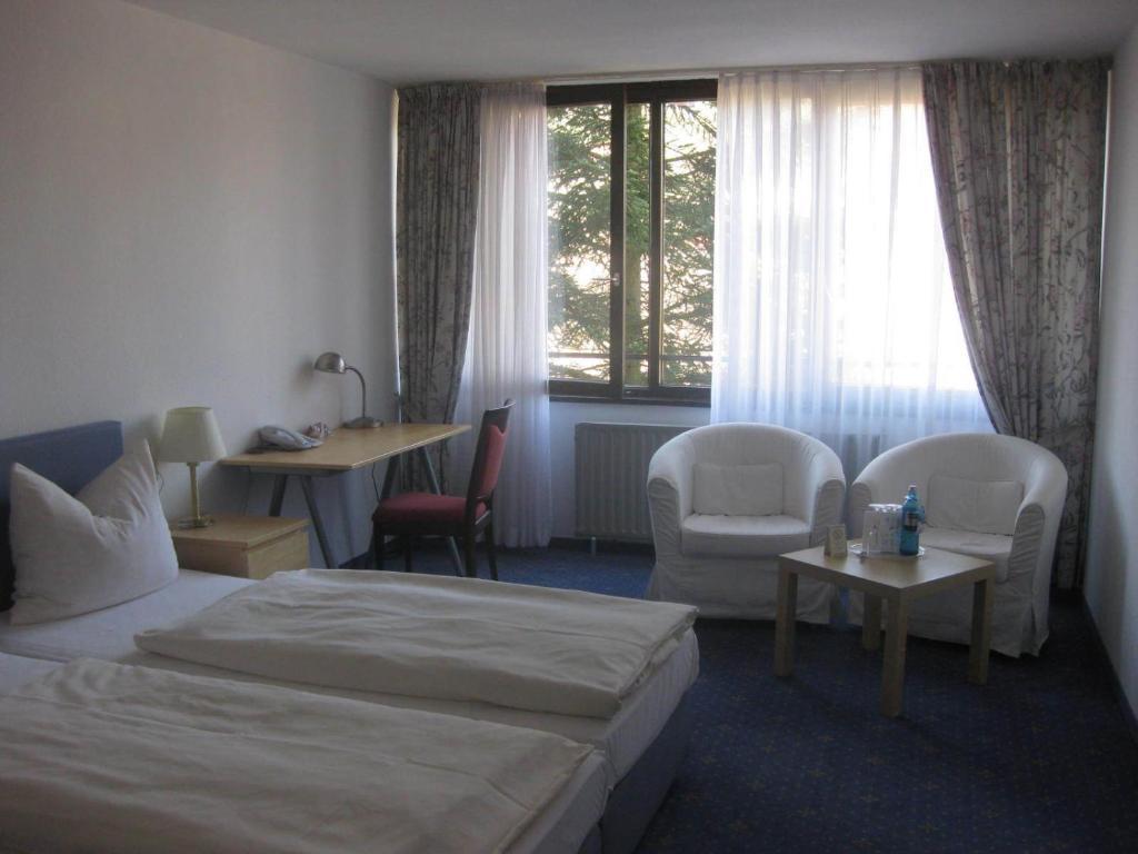 Hak Hotel Am Klostersee Sindelfingen Room photo
