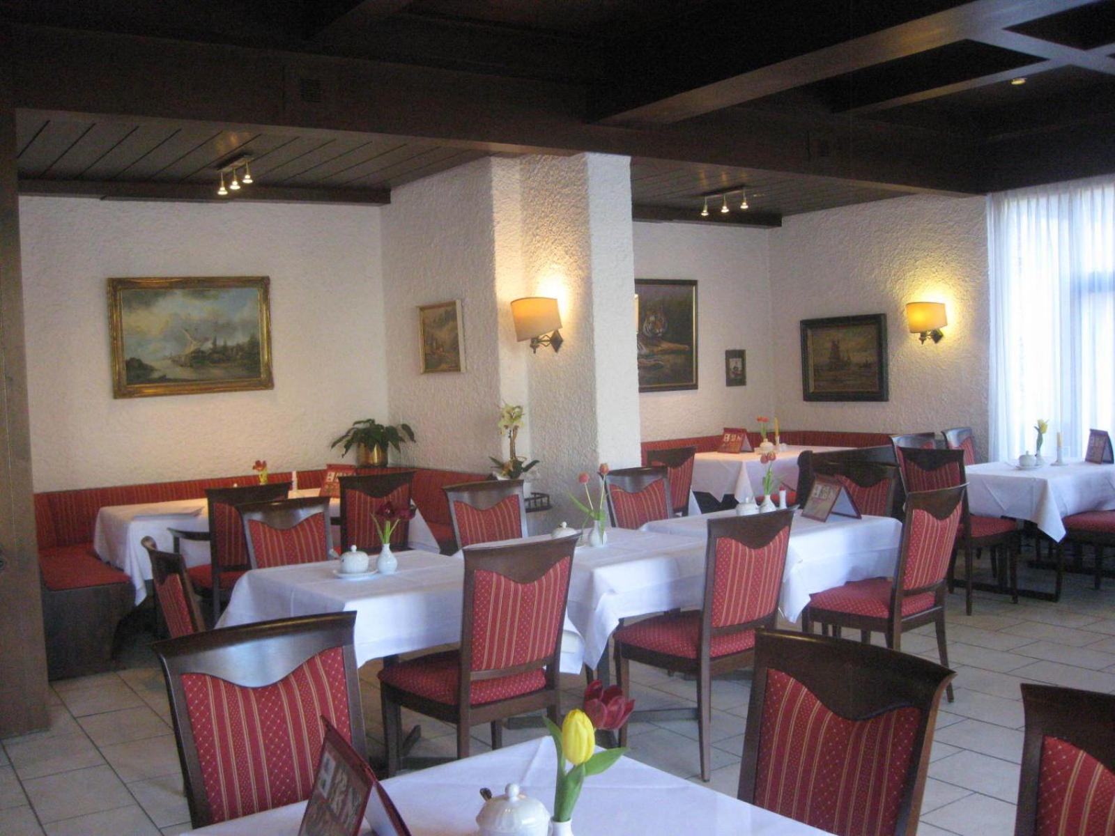 Hak Hotel Am Klostersee Sindelfingen Exterior photo